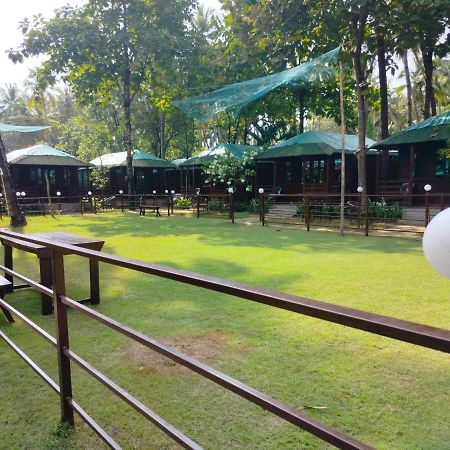 Club Palolem Resort Exterior photo