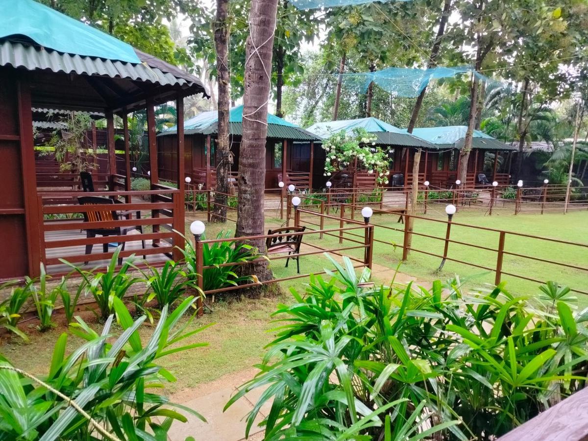 Club Palolem Resort Exterior photo
